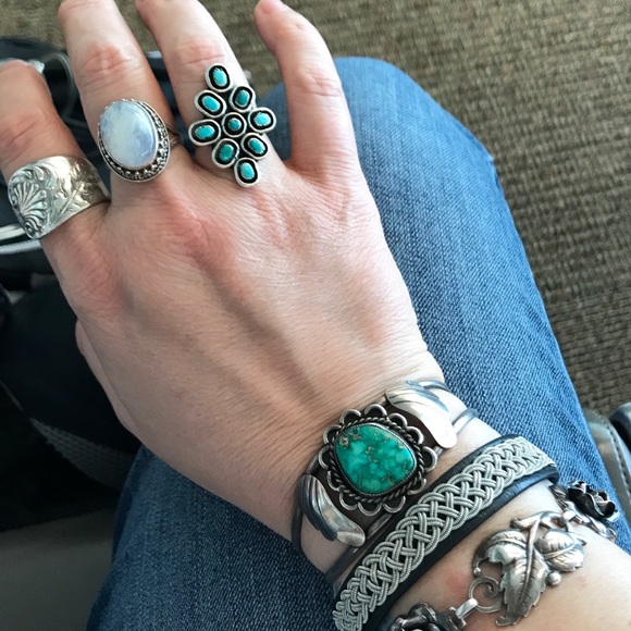 ❌SOLD❌•Zuni Petite Point Ring• - Picture 3 of 8